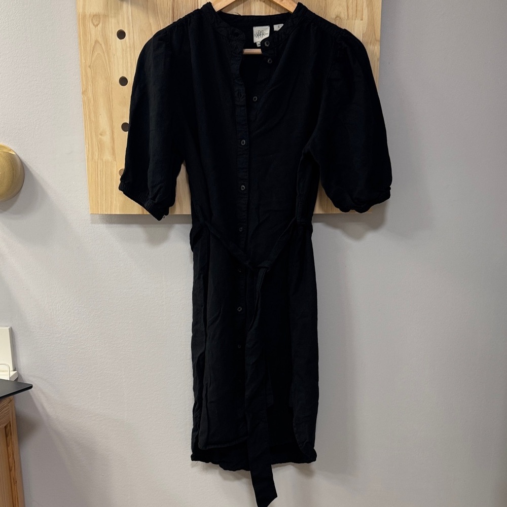 Serra Elegant Black Midi Dress with Tie Waist